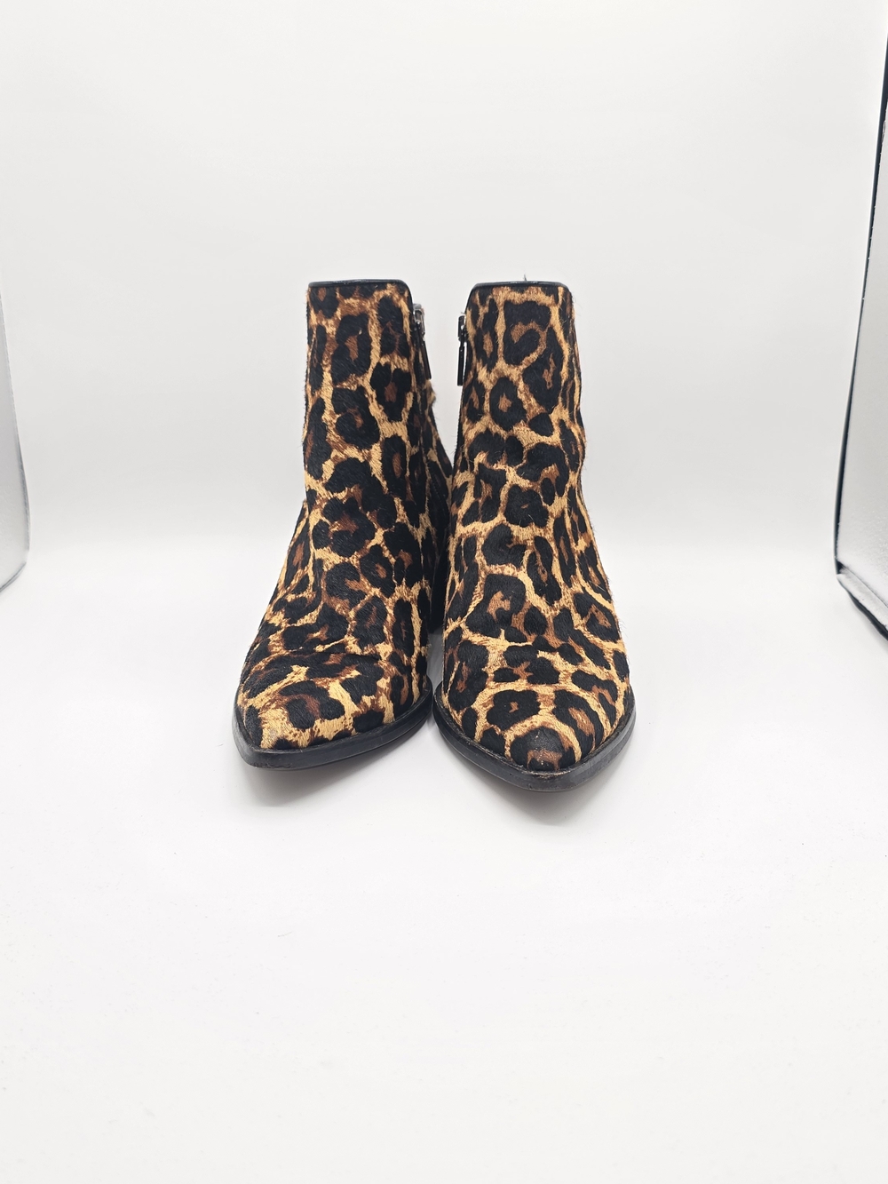 Pedro Anton Sz 37 Leopard Print Animal Print Booties Western Boho Cowgirl